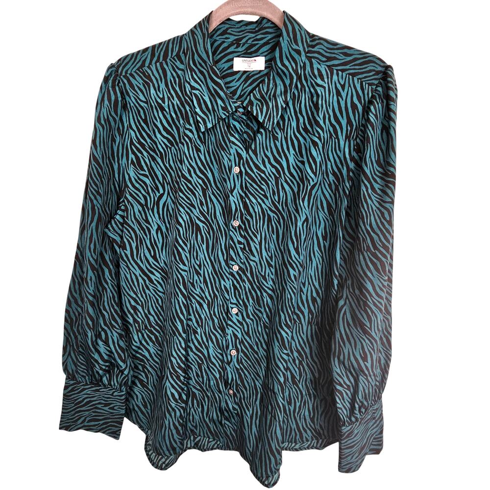UNTUCKit Womens Carlyn Zebra Print Shirt Size 14 Career Corp Work Office Button